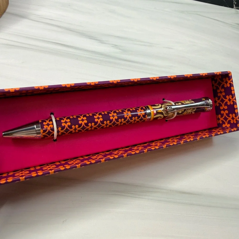 Vera Bradley vibrant ballpoint